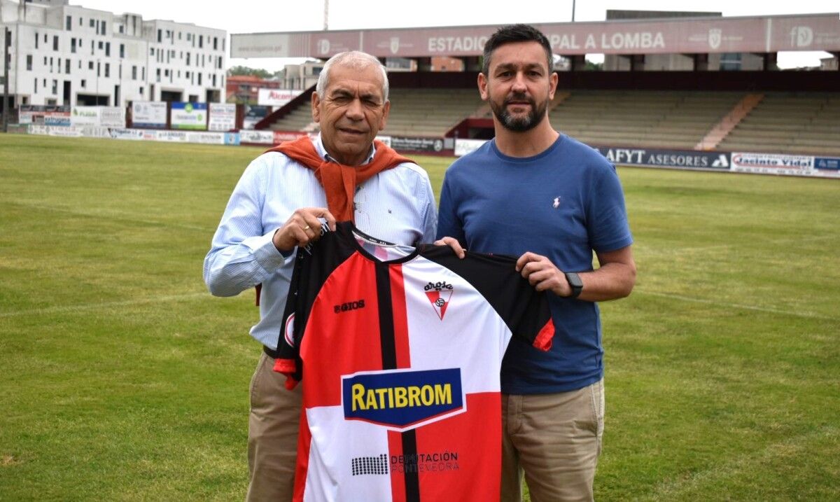 Presentación de Míchel Alonso como adestrador do Arosa