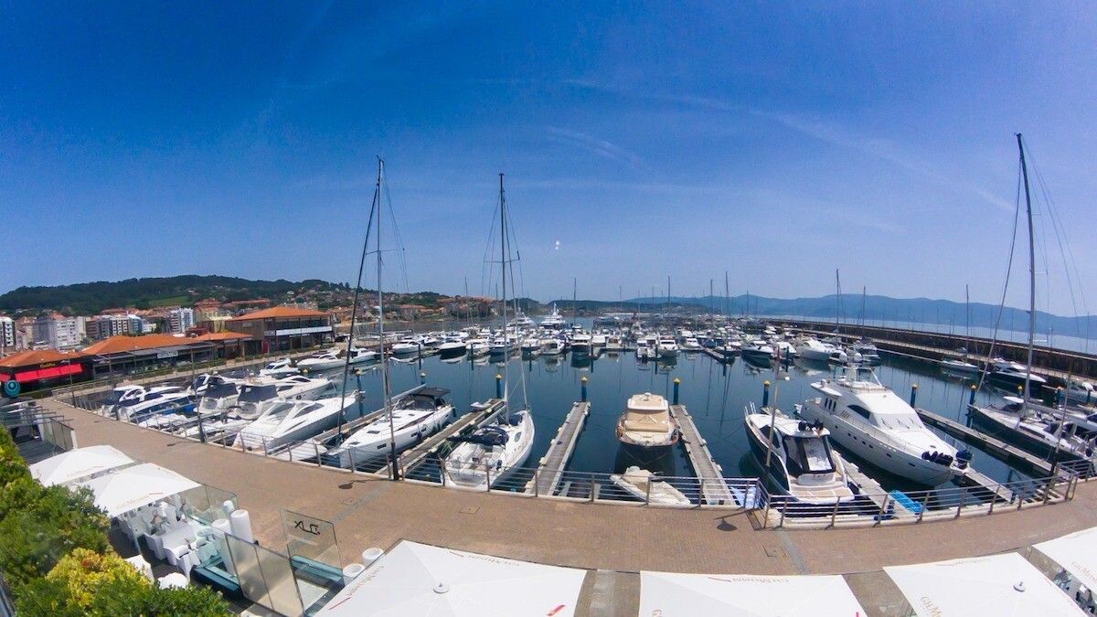Embarcacións no porto deportivo de Sanxenxo