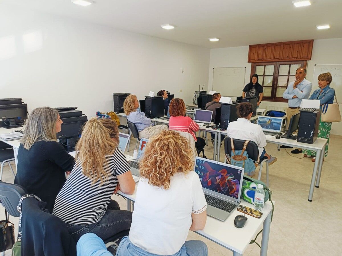 Curso de alfabetización e competencias dixitais 