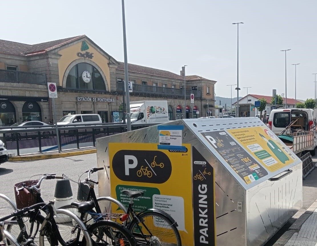 Aparcamiento para bicicletas en la Estación de Pontevedra