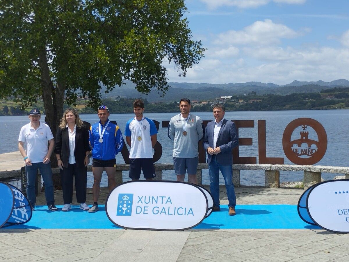 Adrián Pazos, bronce absoluto