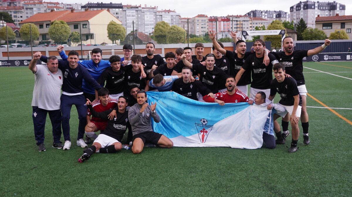 O Villalonga celebra o título da Copa Deputación de fútbol
