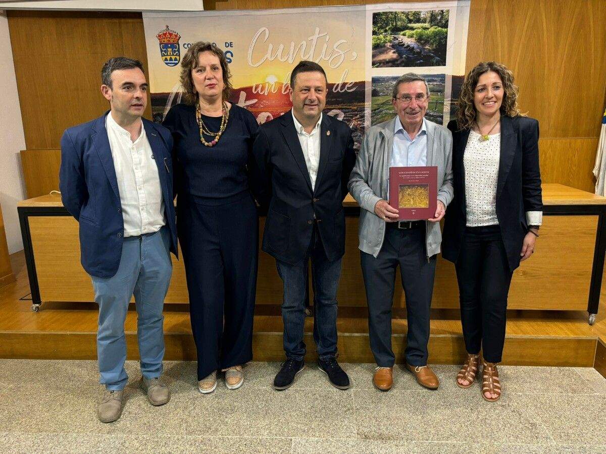 Presentación del libro 'Os exvotos en Galicia. A súa significación na relixiosidade popular'