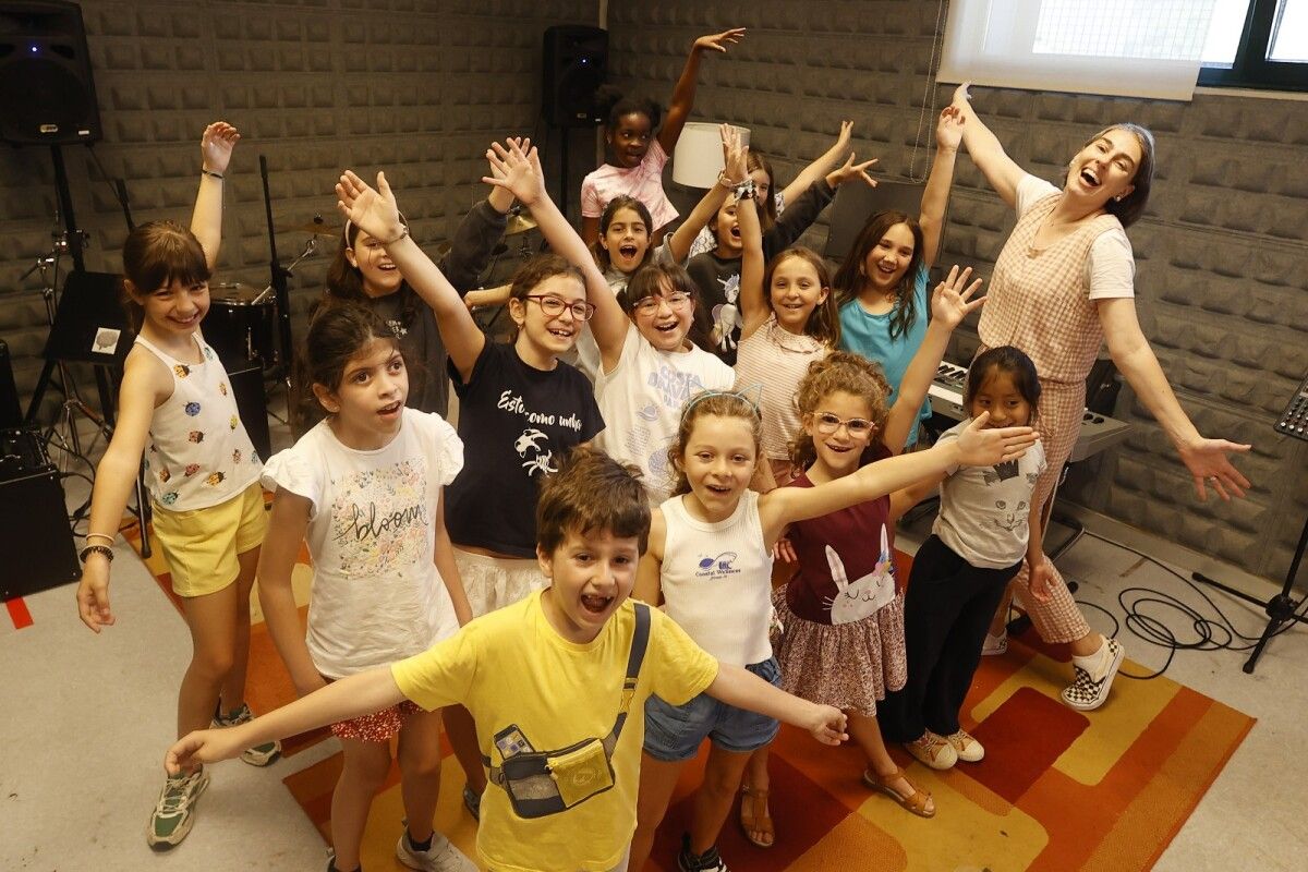 Campamento urbano ‘Xogando coa música’ no Local de Música