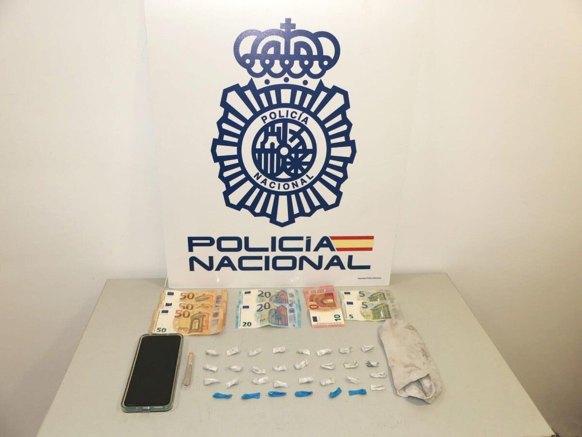 Droga, dinero y efectos intervenidos