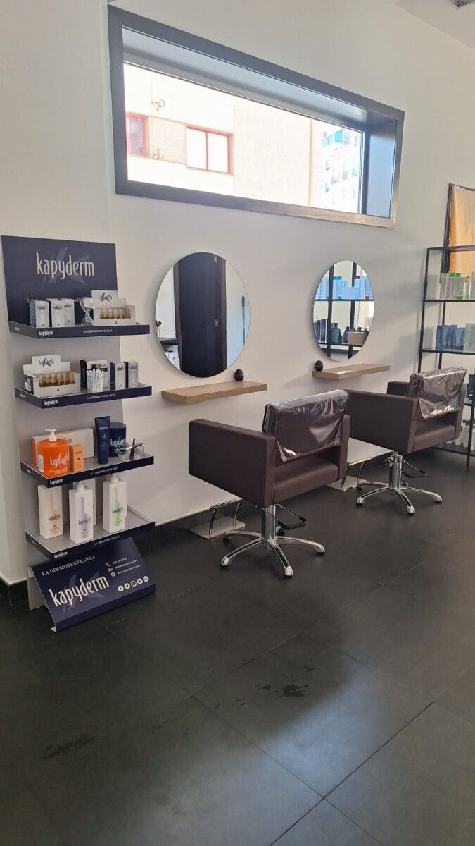 Interior de Yolanda Villar Peluquer@s