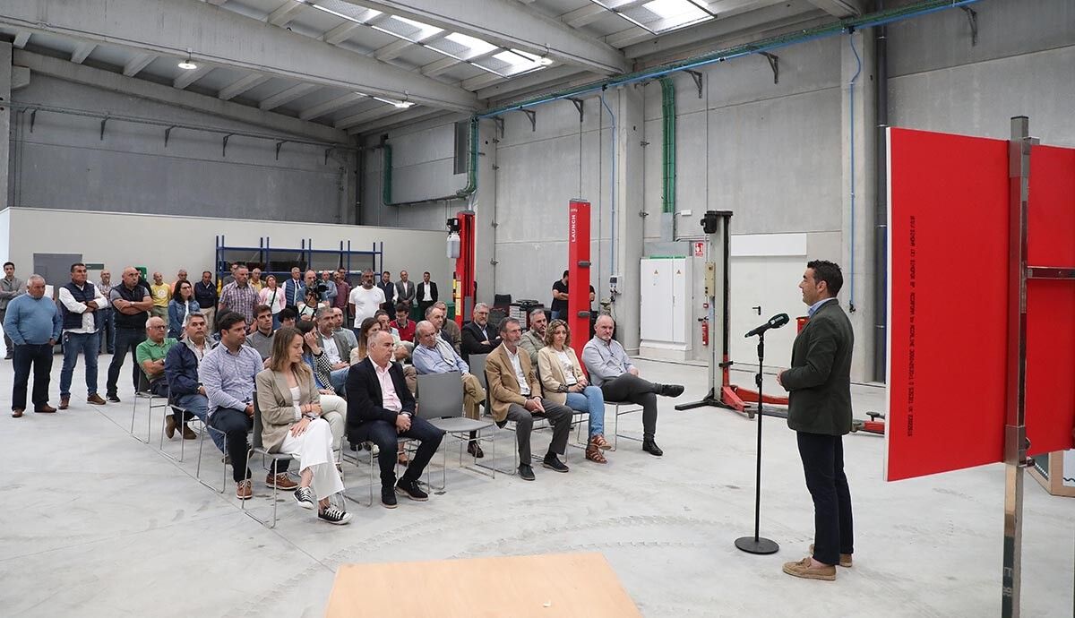 Inauguración do novo centro operativo da Deputación en Barro