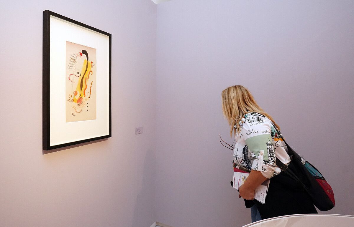 Inauguración de la exposición "A era das fábulas" en el Museo de Pontevedra