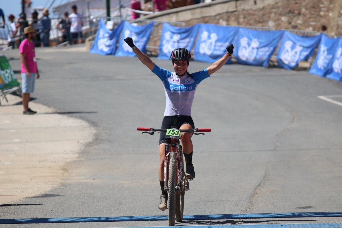 Lorena Patiño proclámase campioa de España júnior de XCO