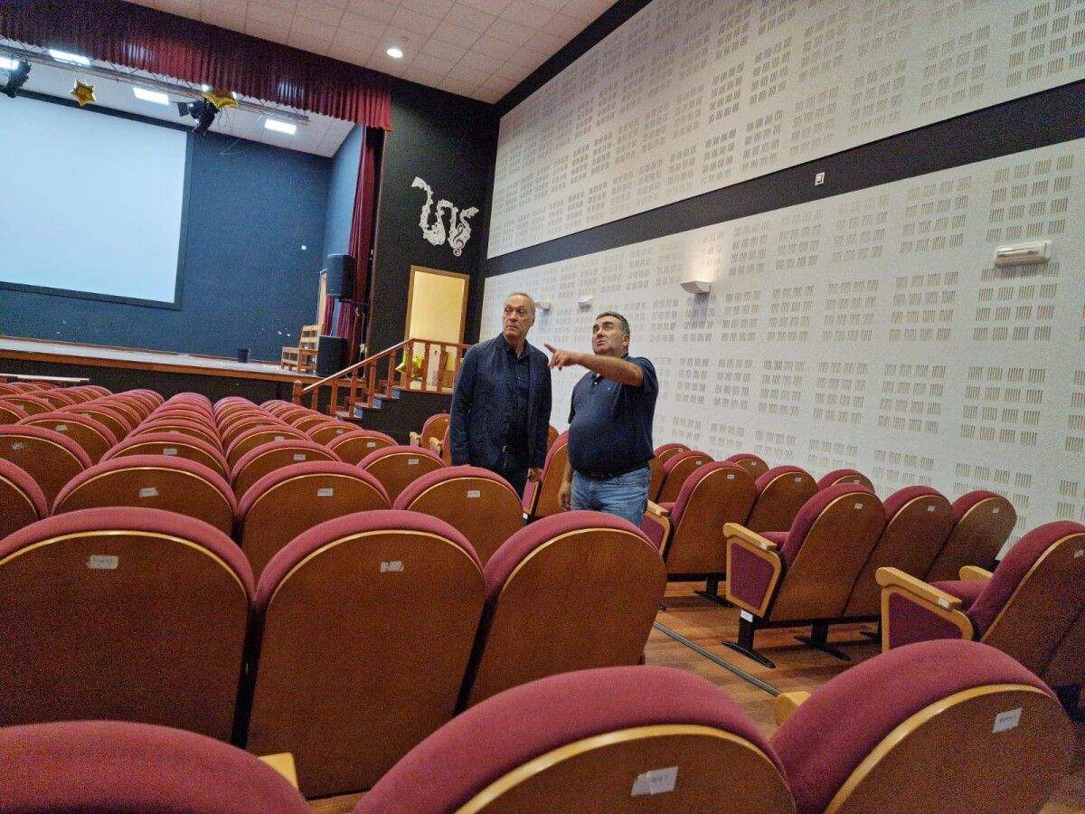 Agustín Reguera e Ricardo Martínez visitaron o Auditorio da Azucreira de Portas 