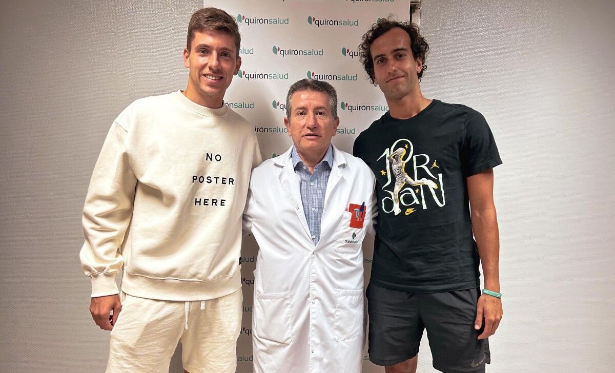 Javi Fontán e Charly, na primeira xornada de recoñecemento médico ao plantel do Pontevedra CF