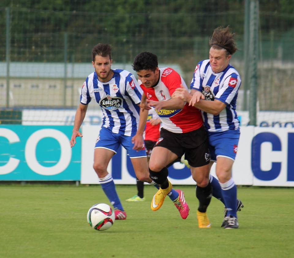 Partido entre el Deportivo B y el Arosa en Abegondo