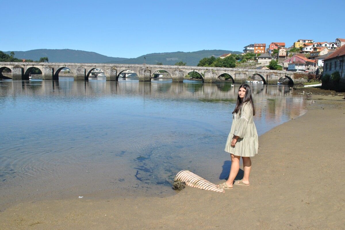 La concejal popular Aroa Otero en Ponte Sampaio
