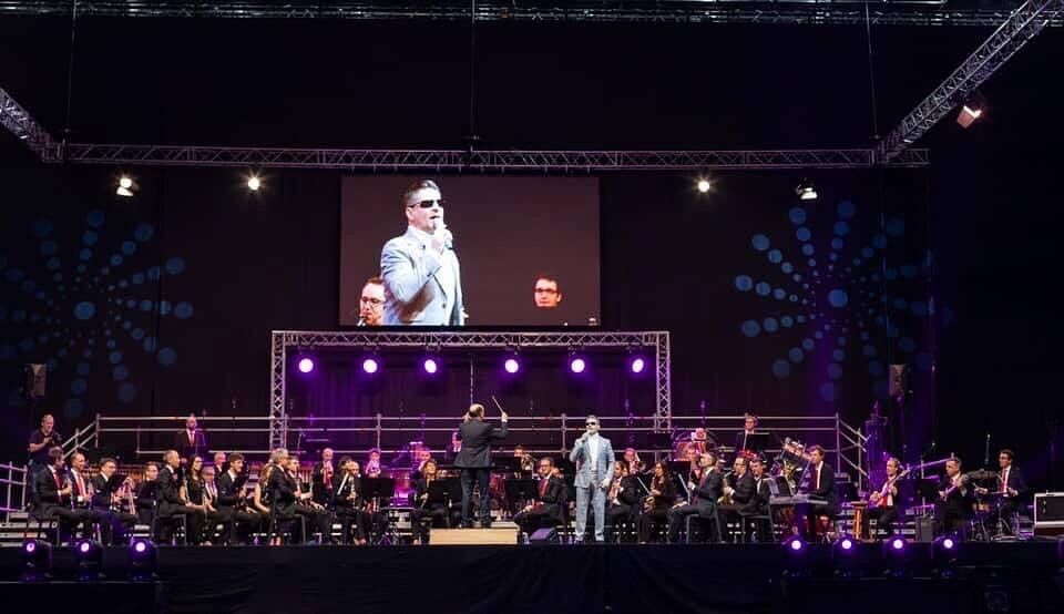 Serafín Zubiri no espectáculo ‘Recordando a Nino Bravo’