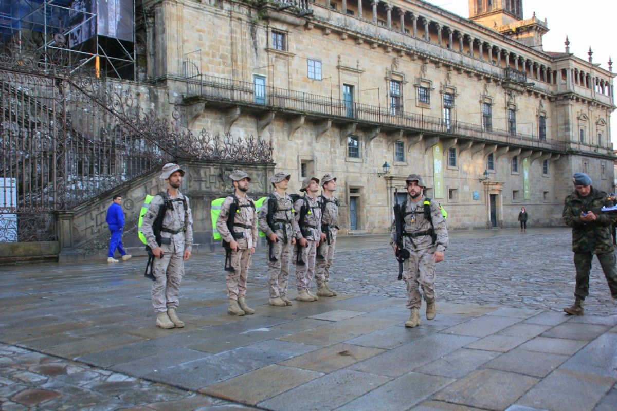 Llegada de las primeras patrullas a la catedral de Santiago