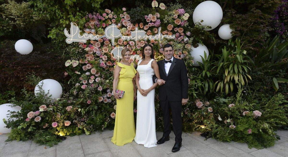 Cea Baile de Gala do Liceo Casino. Recepción de autoridades e personalidades. Chegada dos participantes na cea