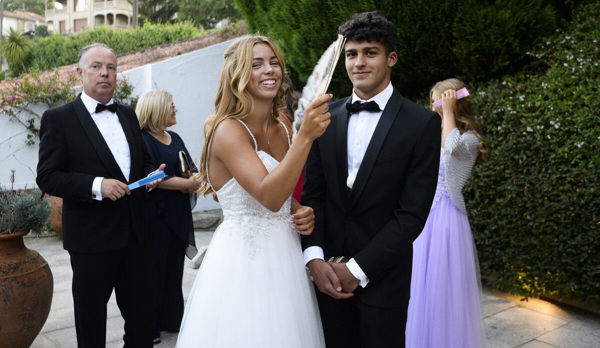Cea Baile de Gala do Liceo Casino. Recepción de autoridades e personalidades. Chegada dos participantes na cea