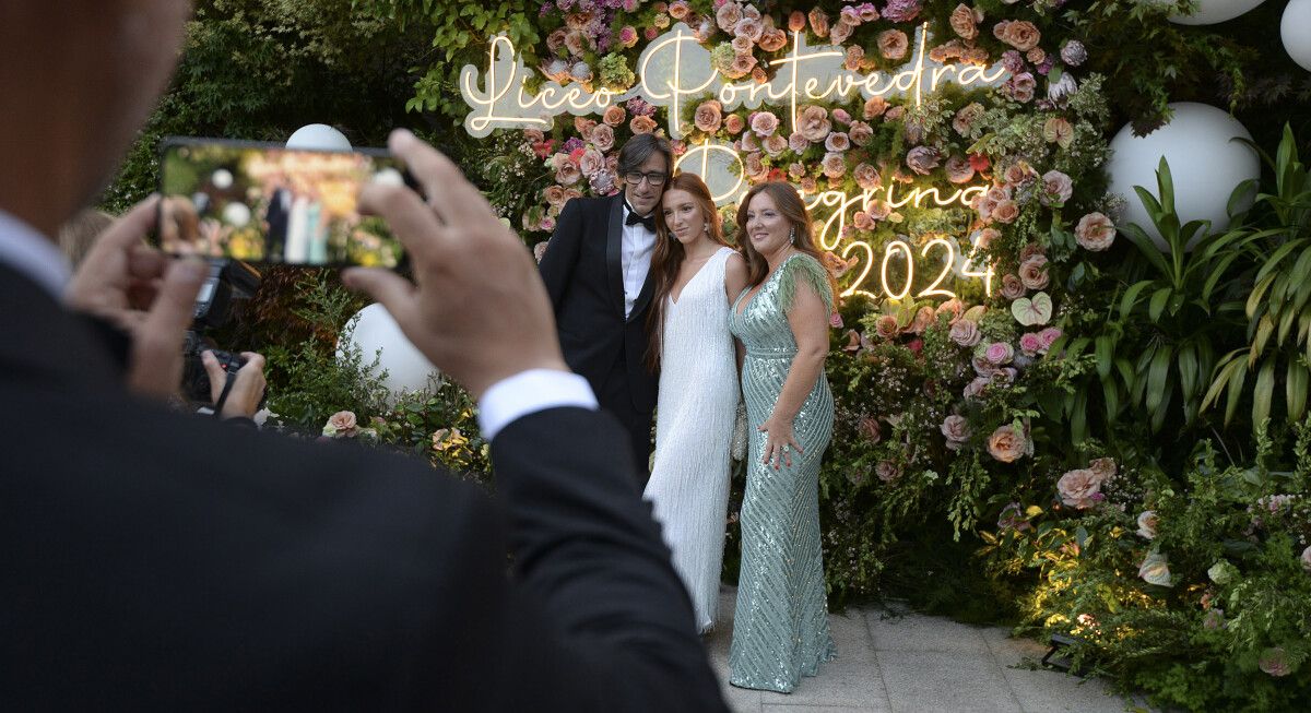 Cea Baile de Gala do Liceo Casino. Recepción de autoridades e personalidades. Chegada dos participantes na cea