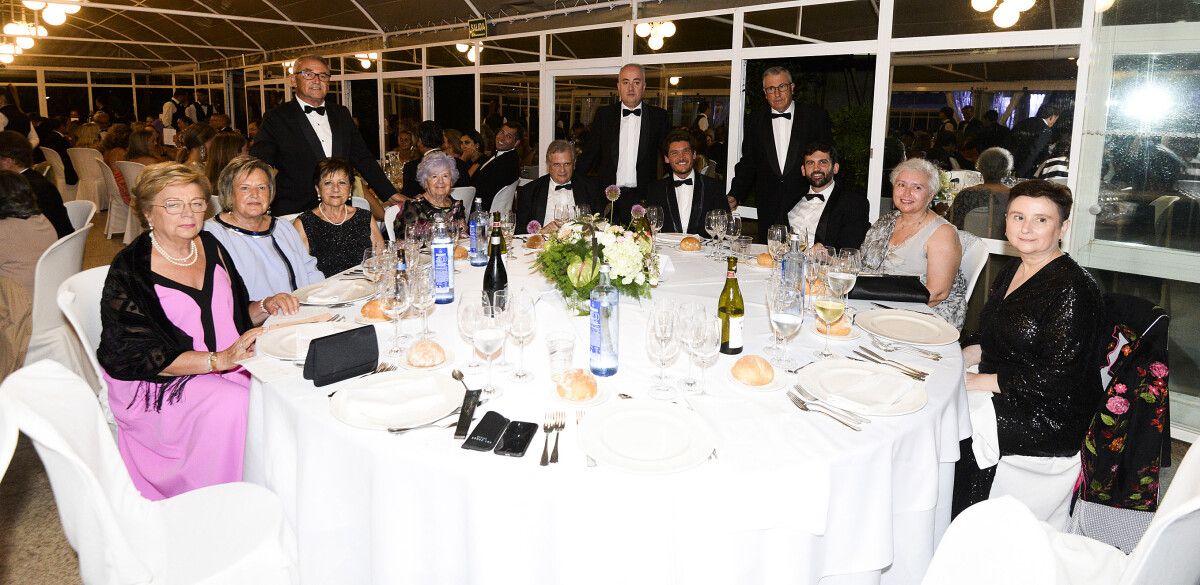 Cea Baile de Gala do Liceo Casino. Participantes na cea