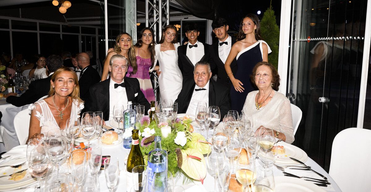 Cea Baile de Gala do Liceo Casino. Participantes na cea