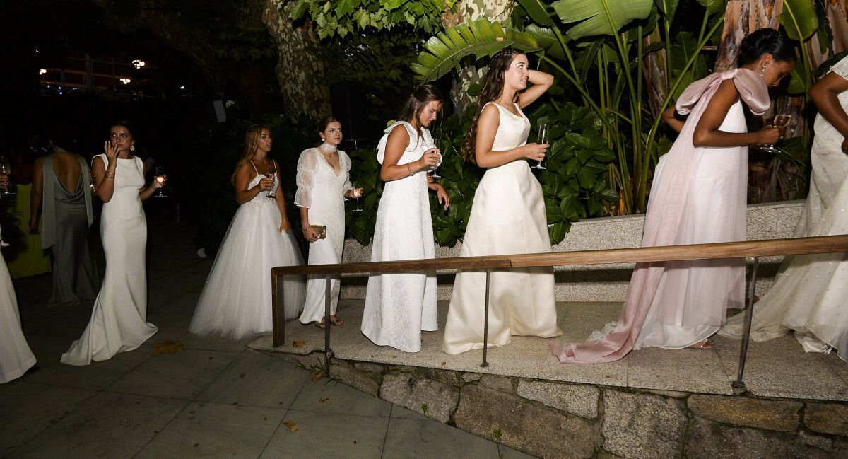 Cea Baile de Gala do Liceo Casino. Debutantes. Desfile e presentación