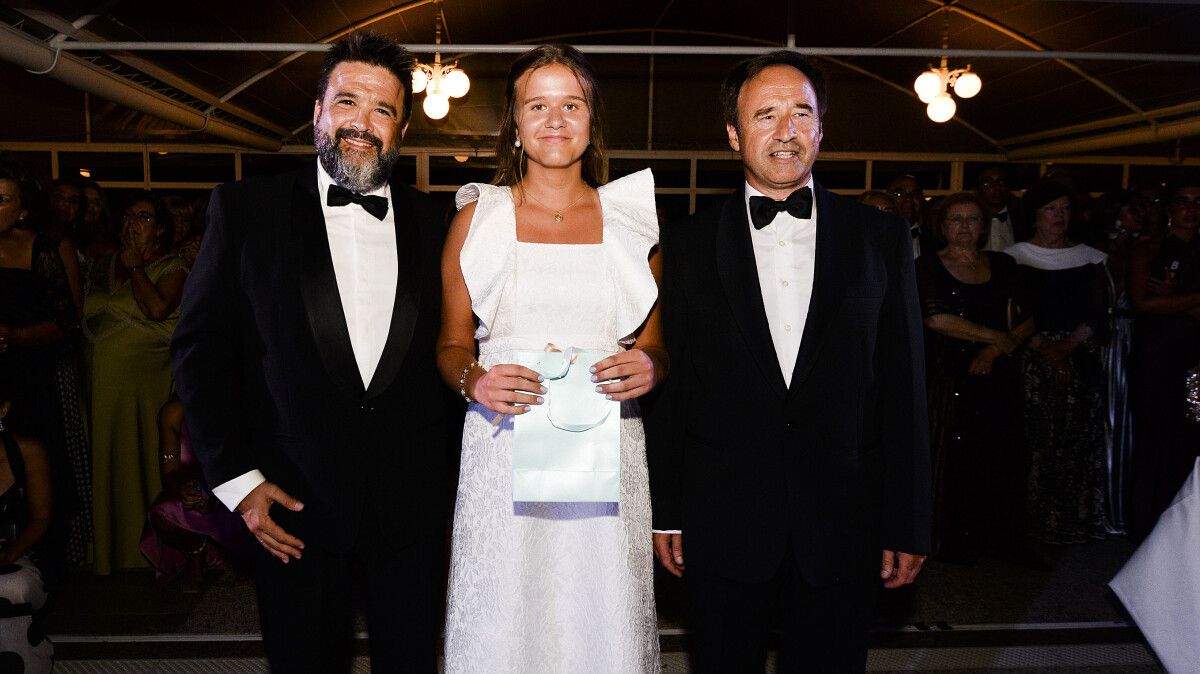 Cea Baile de Gala do Liceo Casino. Debutantes. Desfile e presentación