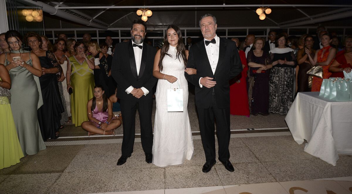 Cea Baile de Gala do Liceo Casino. Debutantes. Desfile e presentación