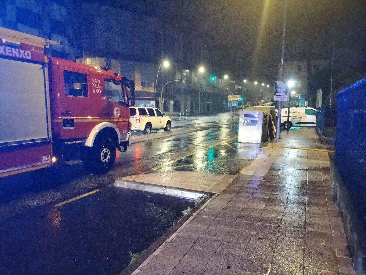 Garaje inundado en la Avenida de Andurique