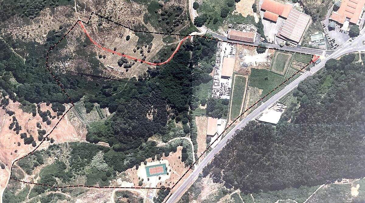 Zona onde se proxecta o ecoparque empresarial da Montesiña