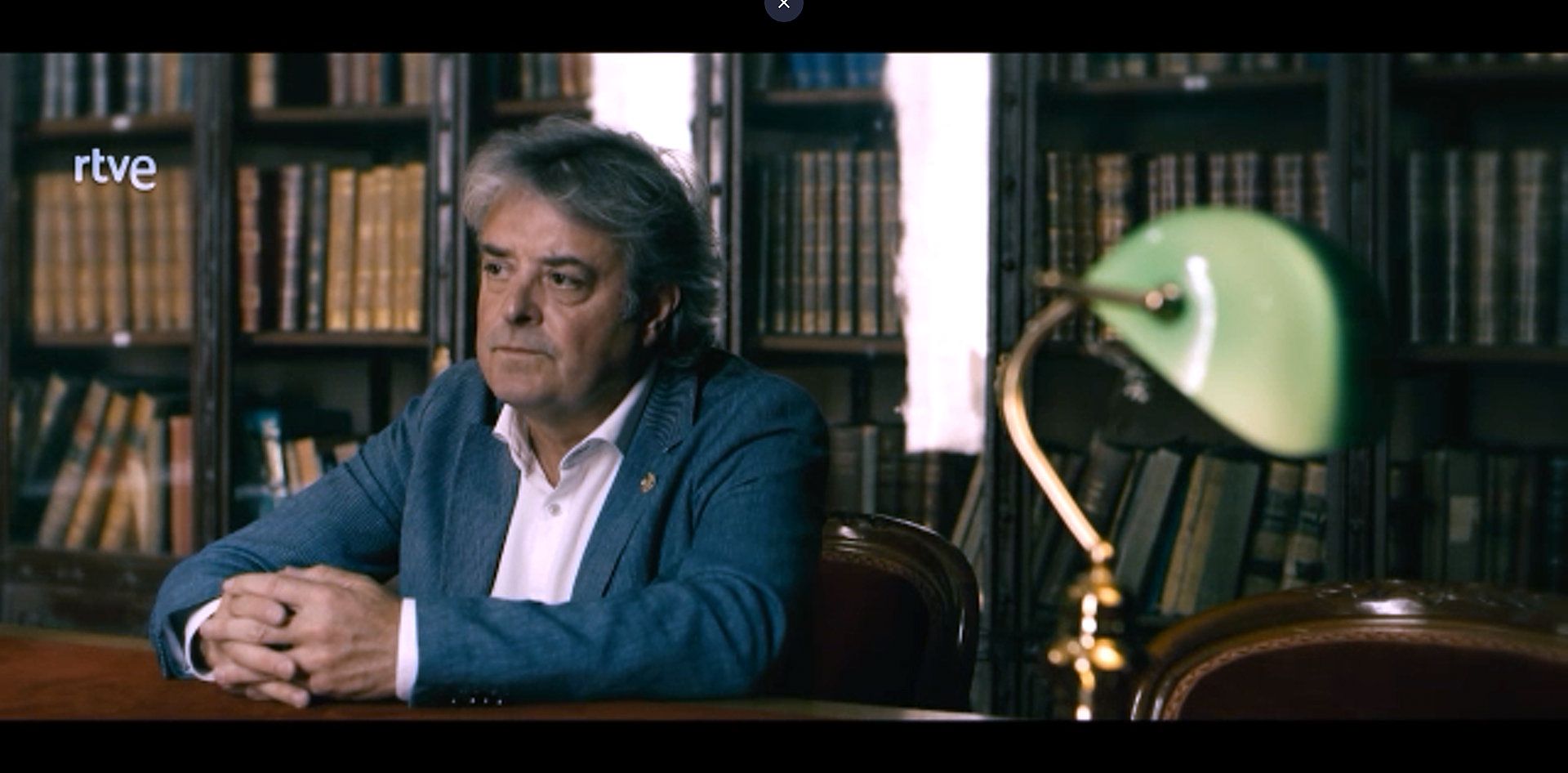 Eduardo Esteban, presidente de la Asociación Colón Gallego Celso García de la Riega, durante el documental
