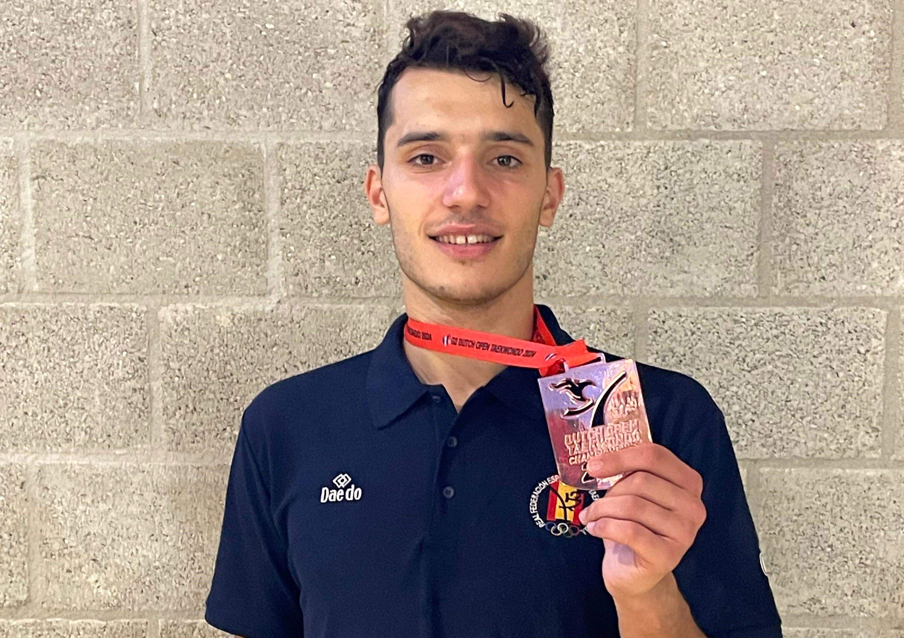 Sergio Troitiño, co bronce conseguido no Open de Holanda de Taekwondo