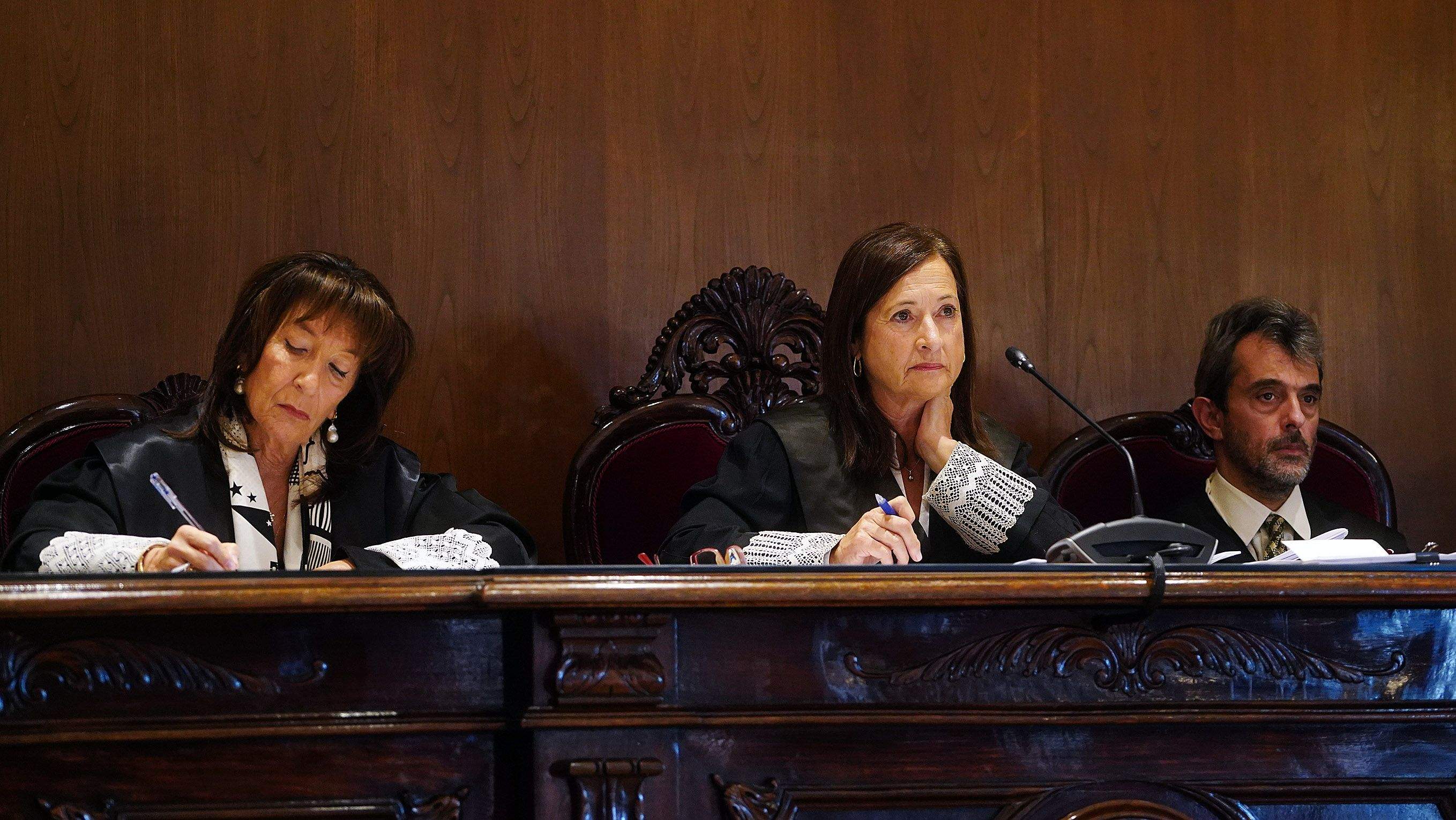 Juicio contra 'Capi', el agresor de Rajoy, por intentar matar a un periodista Juicio contra 'Capi', el agresor de Rajoy, por intentar matar a un periodista