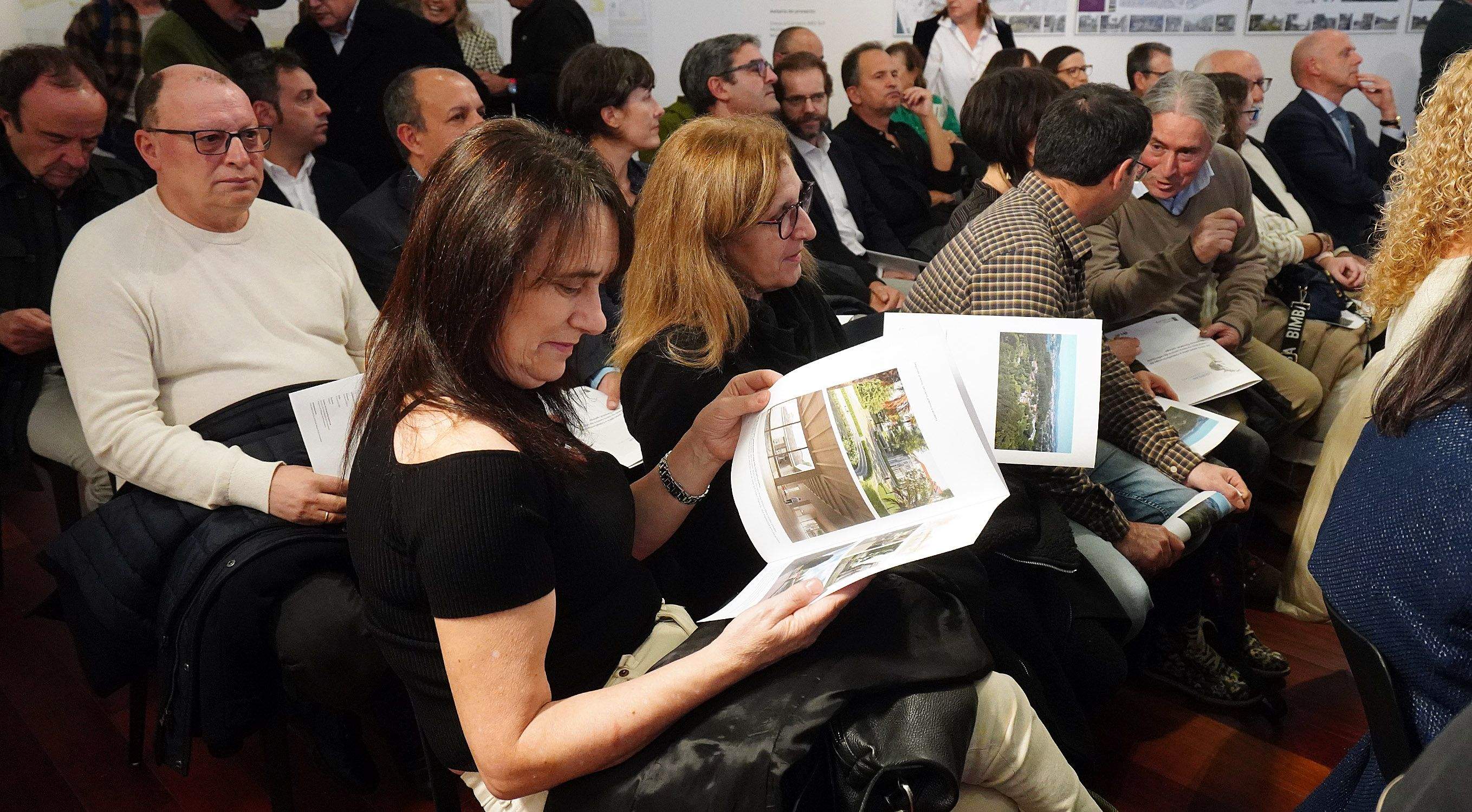 Inauguración de la exposición 'Lourizán: pasado, presente e futuro' Inauguración de la exposición 'Lourizán: pasado, presente e futuro'