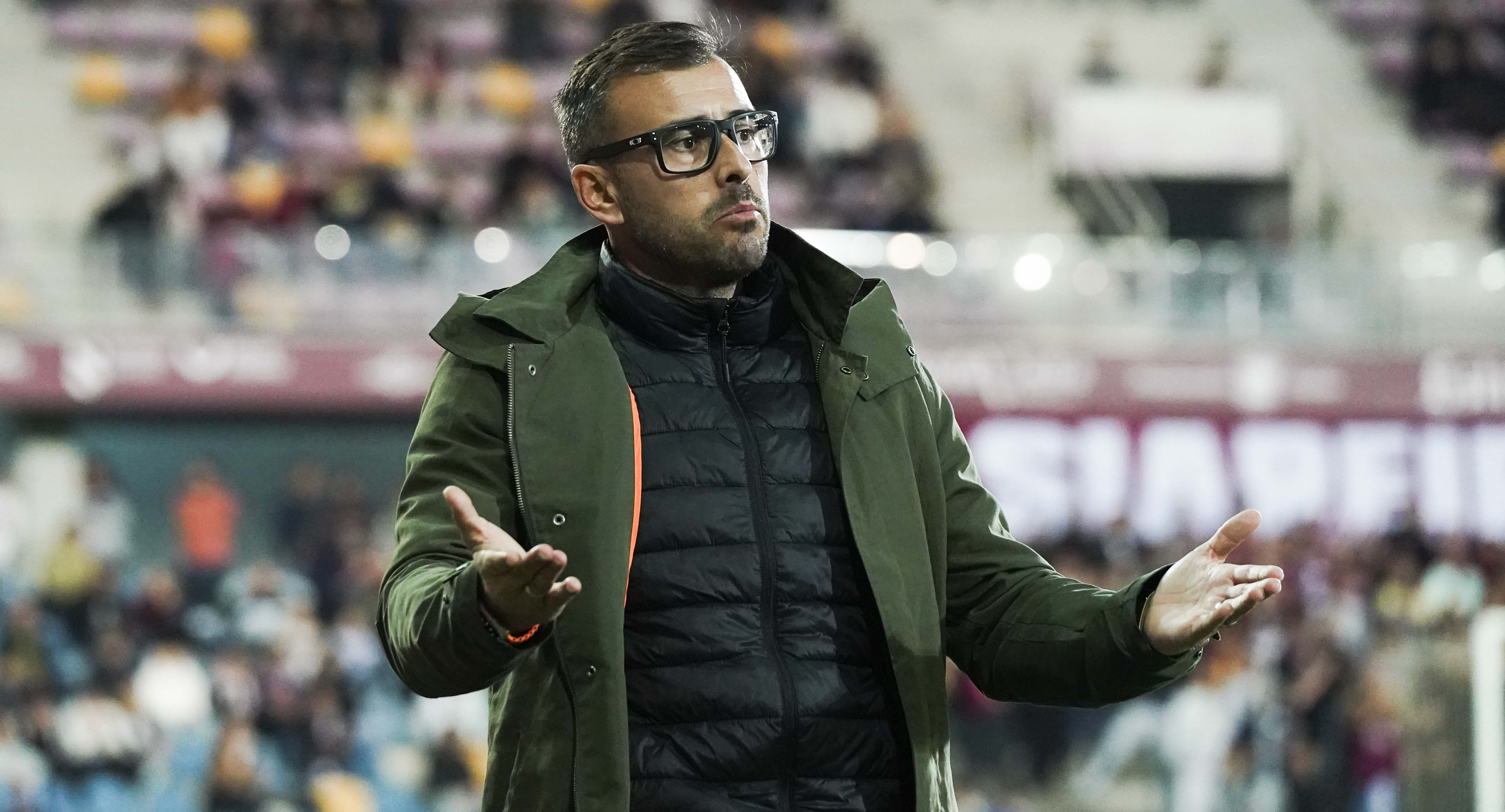 Yago Iglesias, no partido entre Pontevedra e Bergantiños en Pasarón