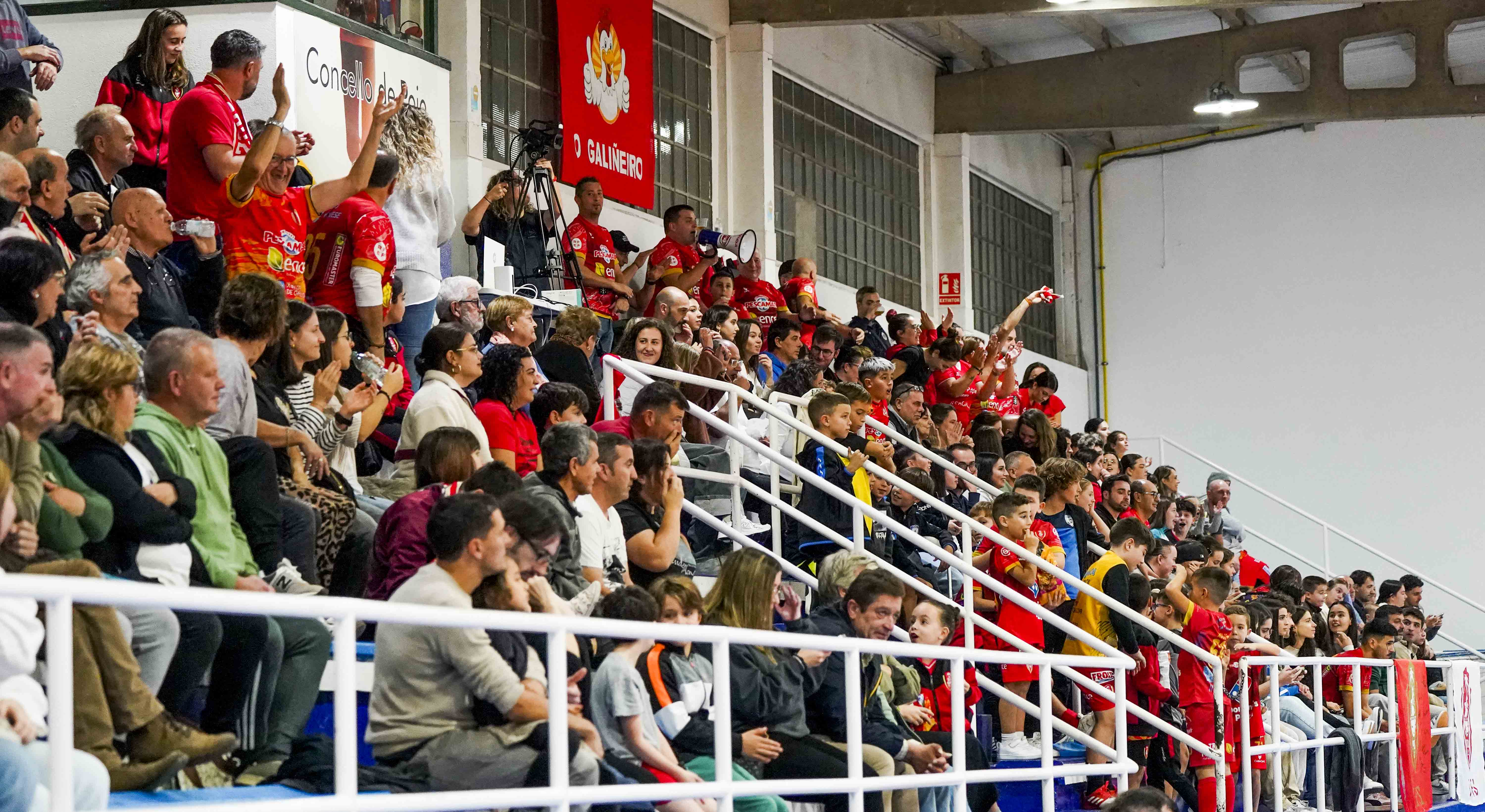 Partido de liga entre Poio Perscamar e Futsi Atlético na Seca Partido de liga entre Poio Perscamar e Futsi Atlético na Seca