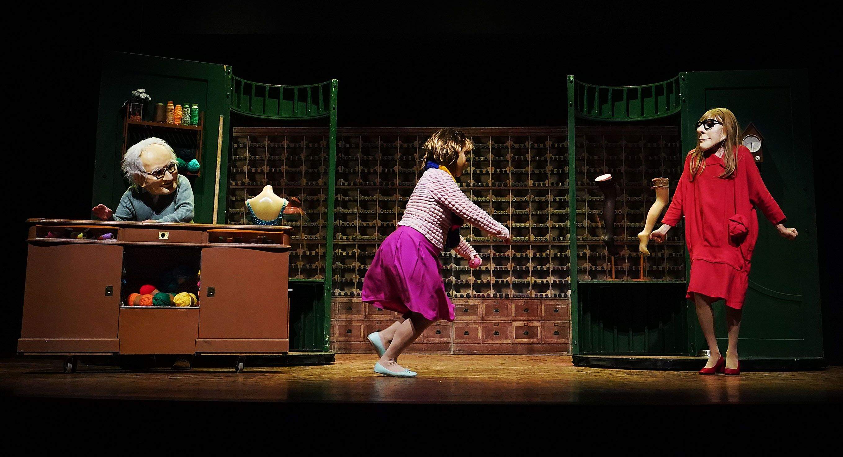 'Crisálida' de Caramuxo Teatro en Domingos do Principal 'Crisálida' de Caramuxo Teatro en Domingos do Principal