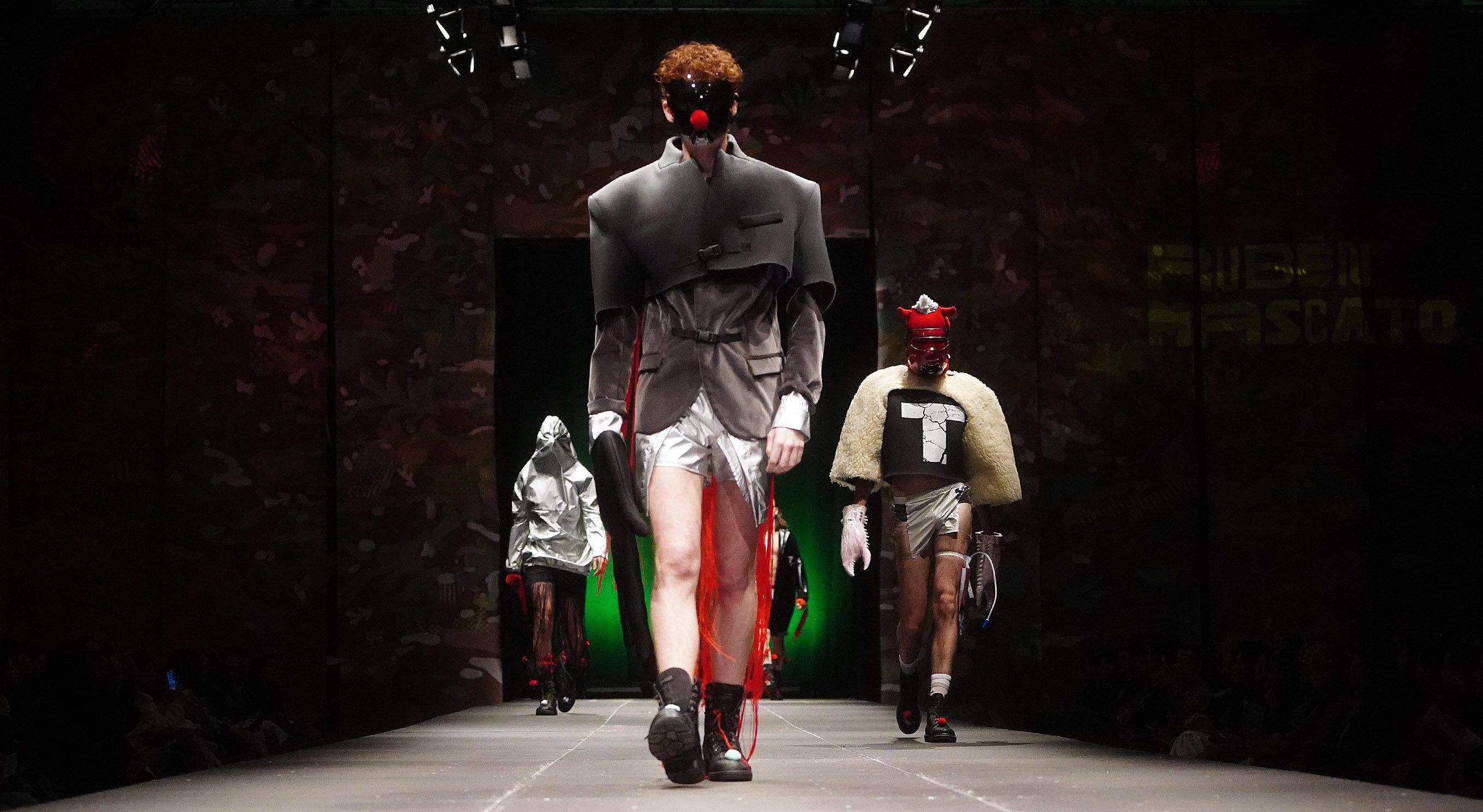Desfile Debut 2024 Desfile Debut 2024
