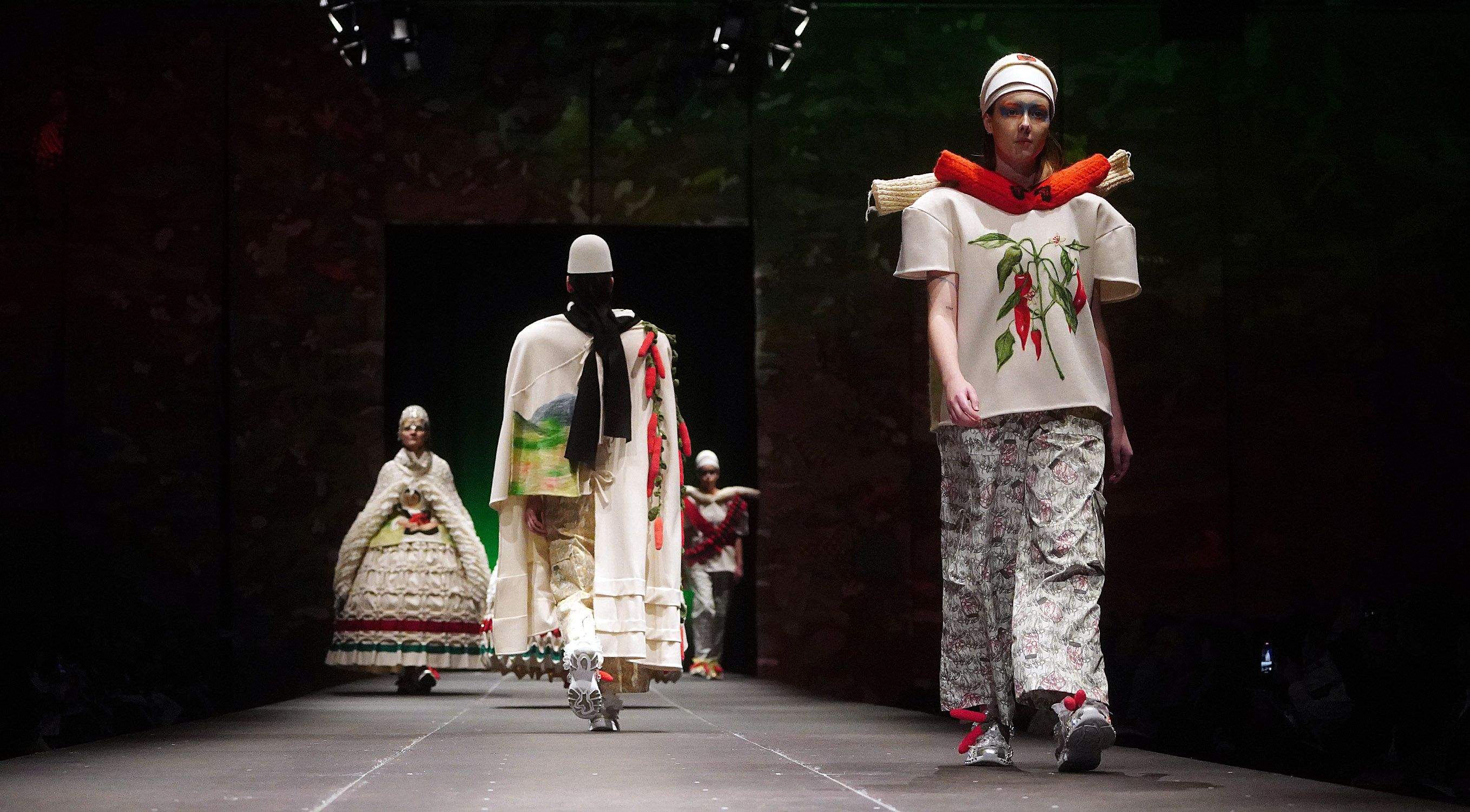 Desfile Debut 2024 Desfile Debut 2024
