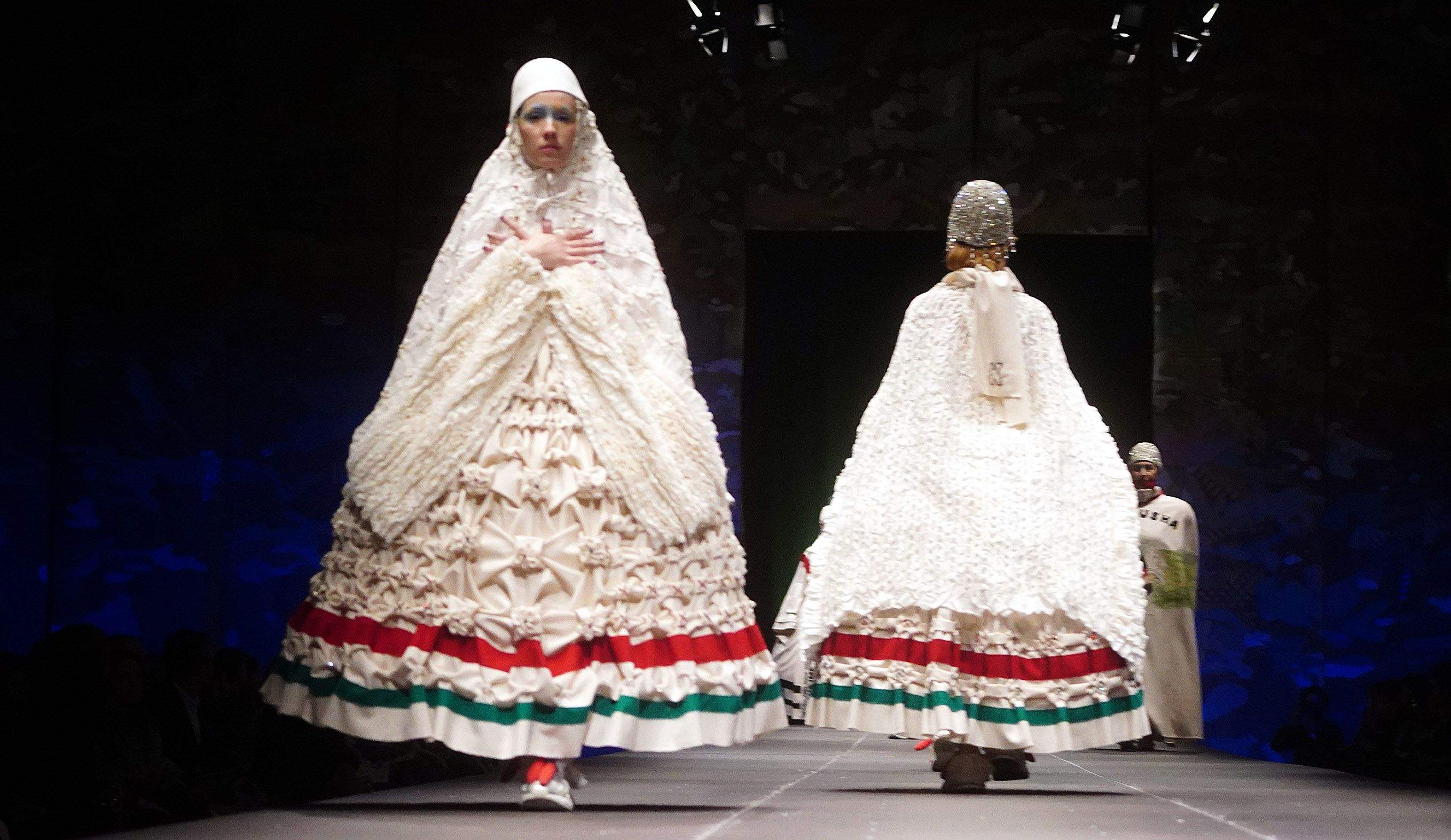 Desfile Debut 2024 Desfile Debut 2024