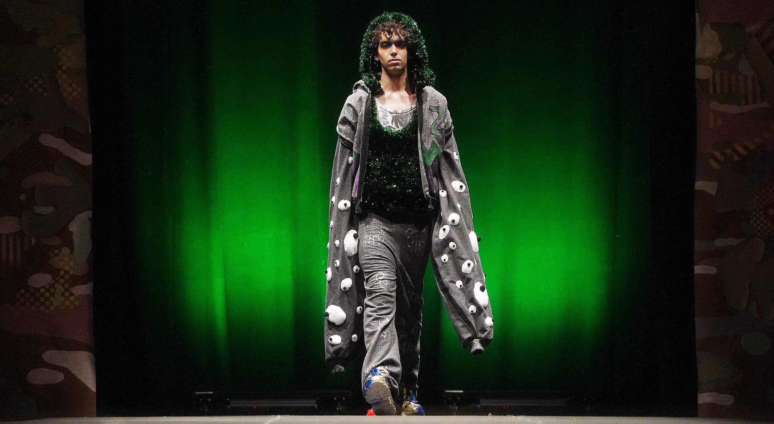 Desfile Debut 2024 Desfile Debut 2024