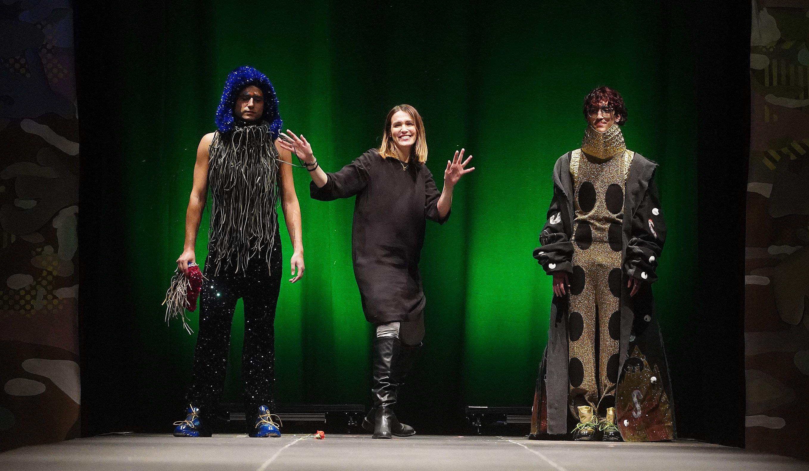 Desfile Debut 2024 Desfile Debut 2024