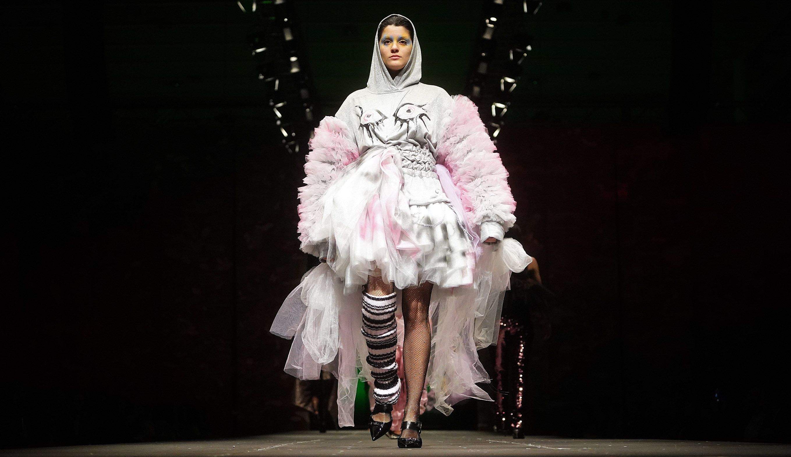 Desfile Debut 2024 Desfile Debut 2024