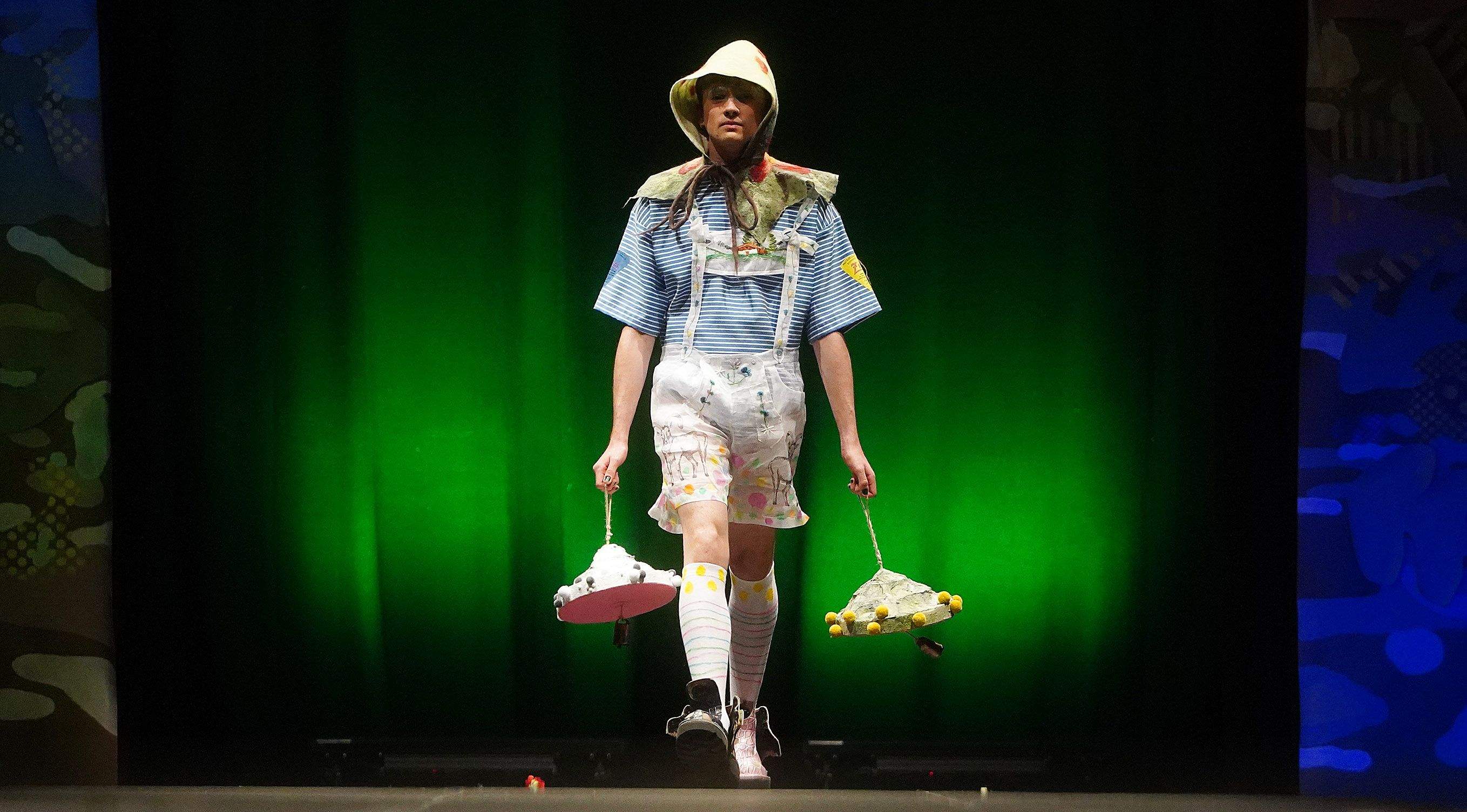 Desfile Debut 2024 Desfile Debut 2024