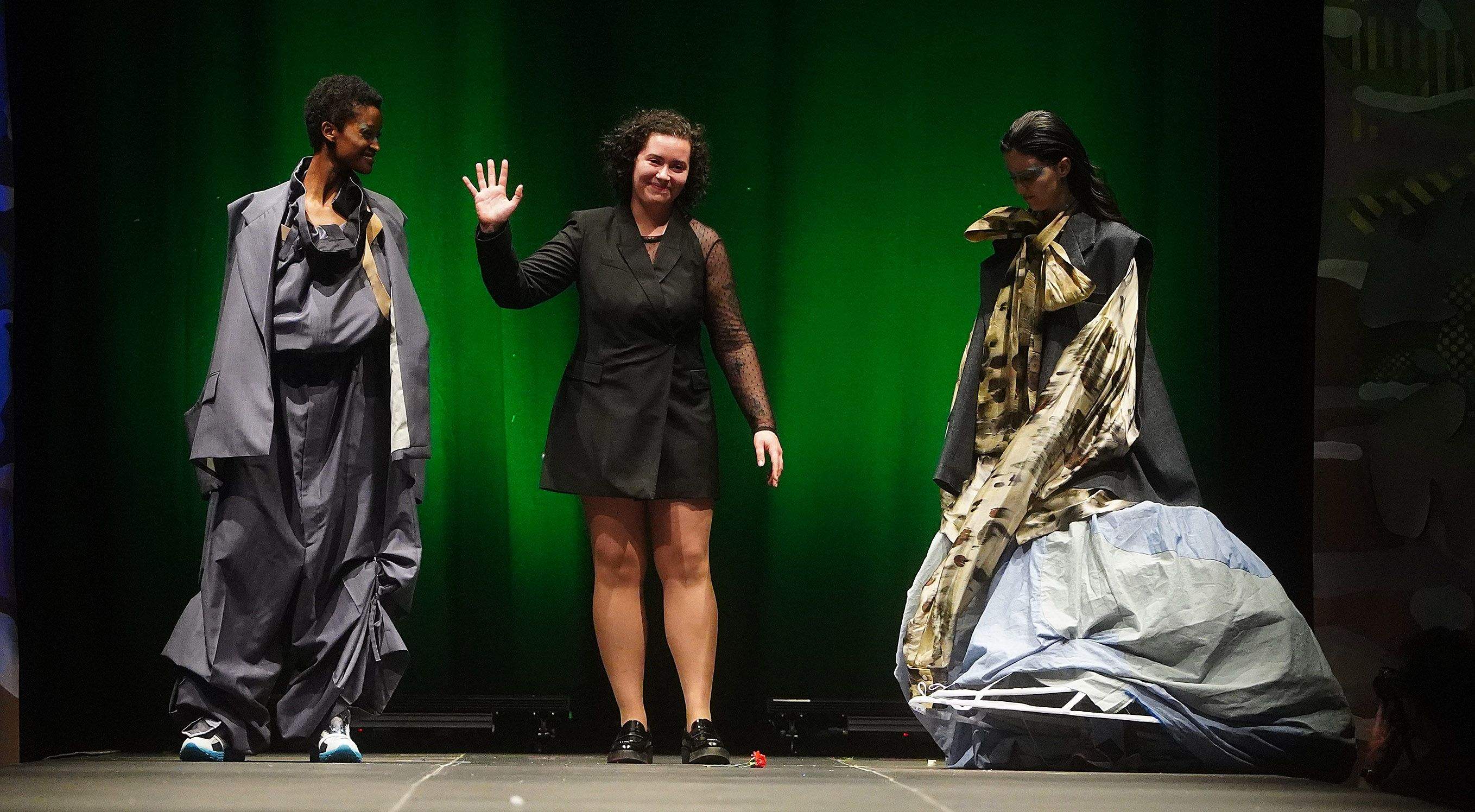 Desfile Debut 2024 Desfile Debut 2024
