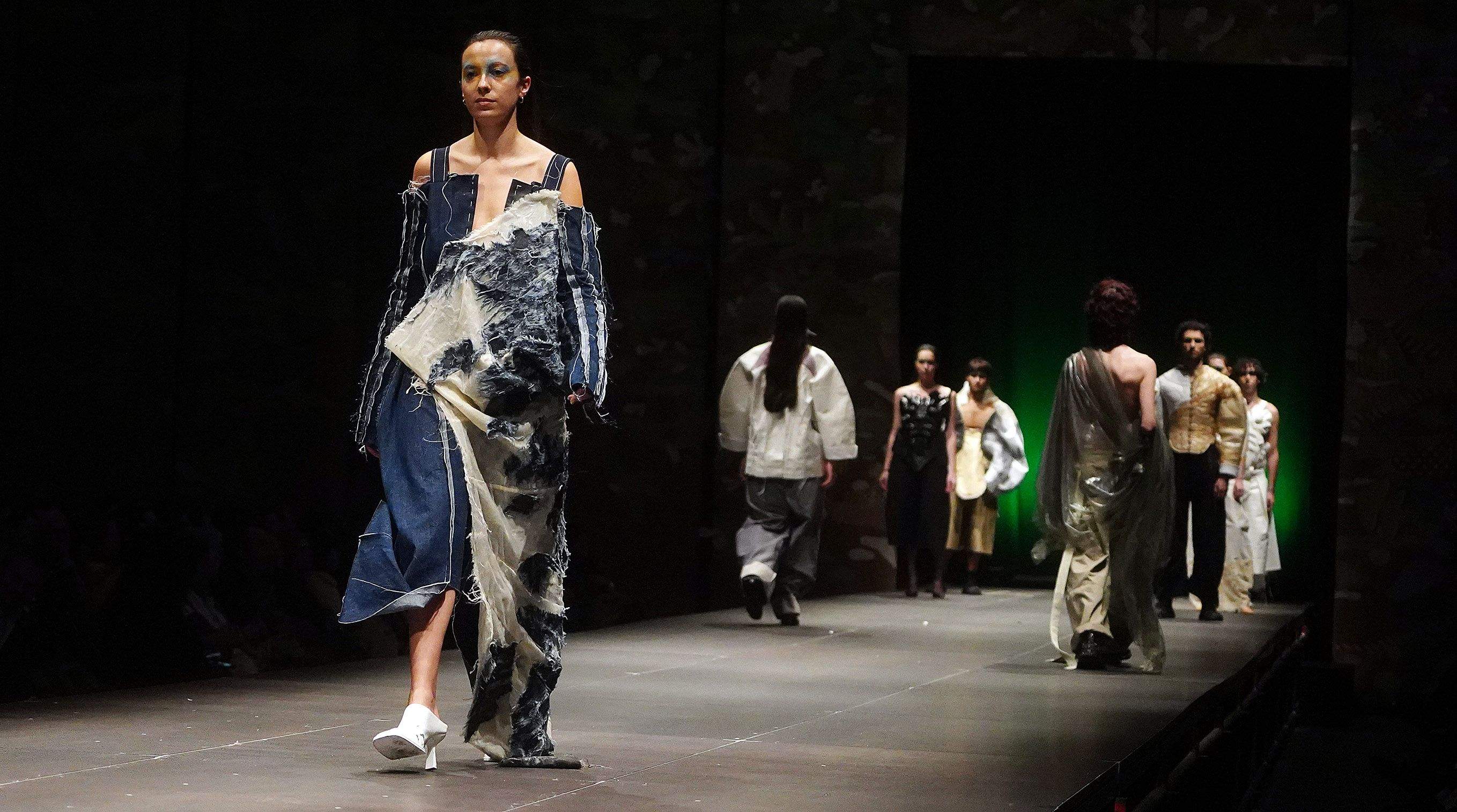 Desfile Debut 2024 Desfile Debut 2024