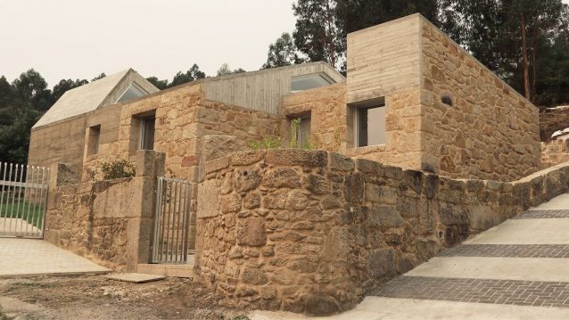 Vivenda rehabilitada en Campañó premiada no certame Gran de Area 2024 Vivenda rehabilitada en Campañó premiada no certame Gran de Area 2024