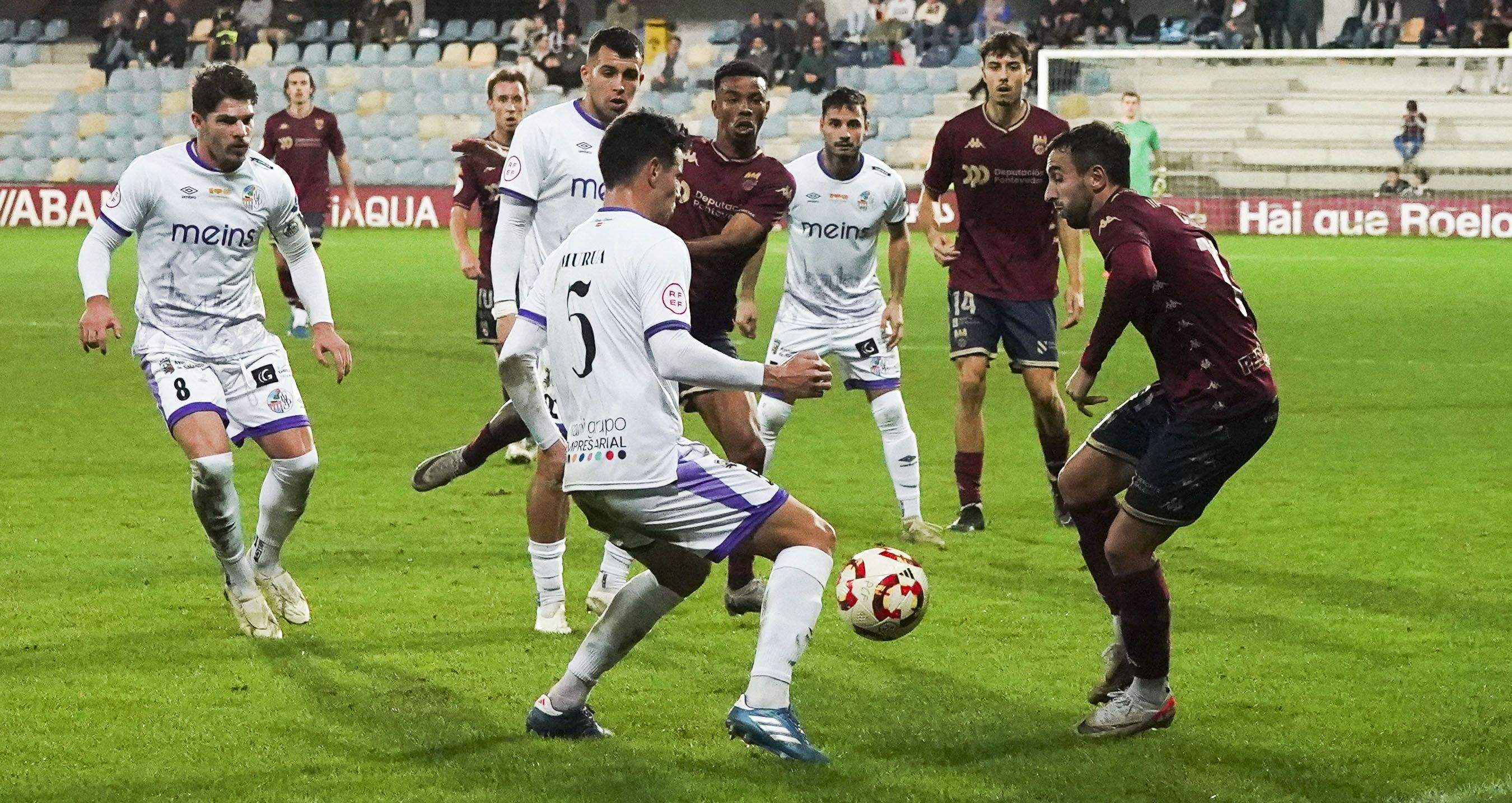 Partido entre Pontevedra CF e Salamanca CF UDS en Pasarón Partido entre Pontevedra CF e Salamanca CF UDS en Pasarón