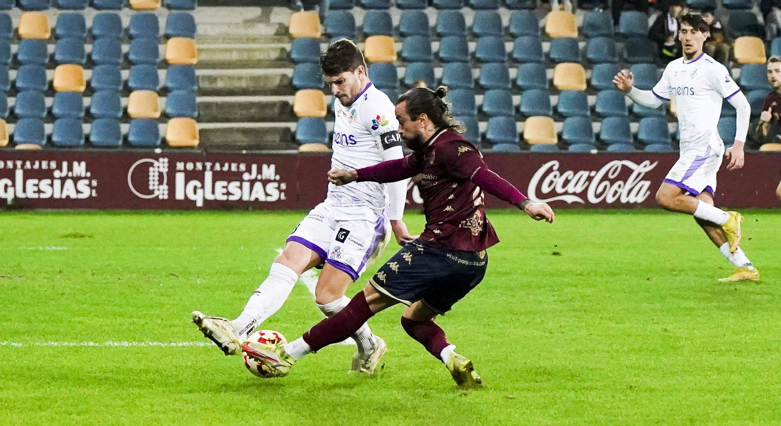 Partido entre Pontevedra CF e Salamanca CF UDS en Pasarón Partido entre Pontevedra CF e Salamanca CF UDS en Pasarón