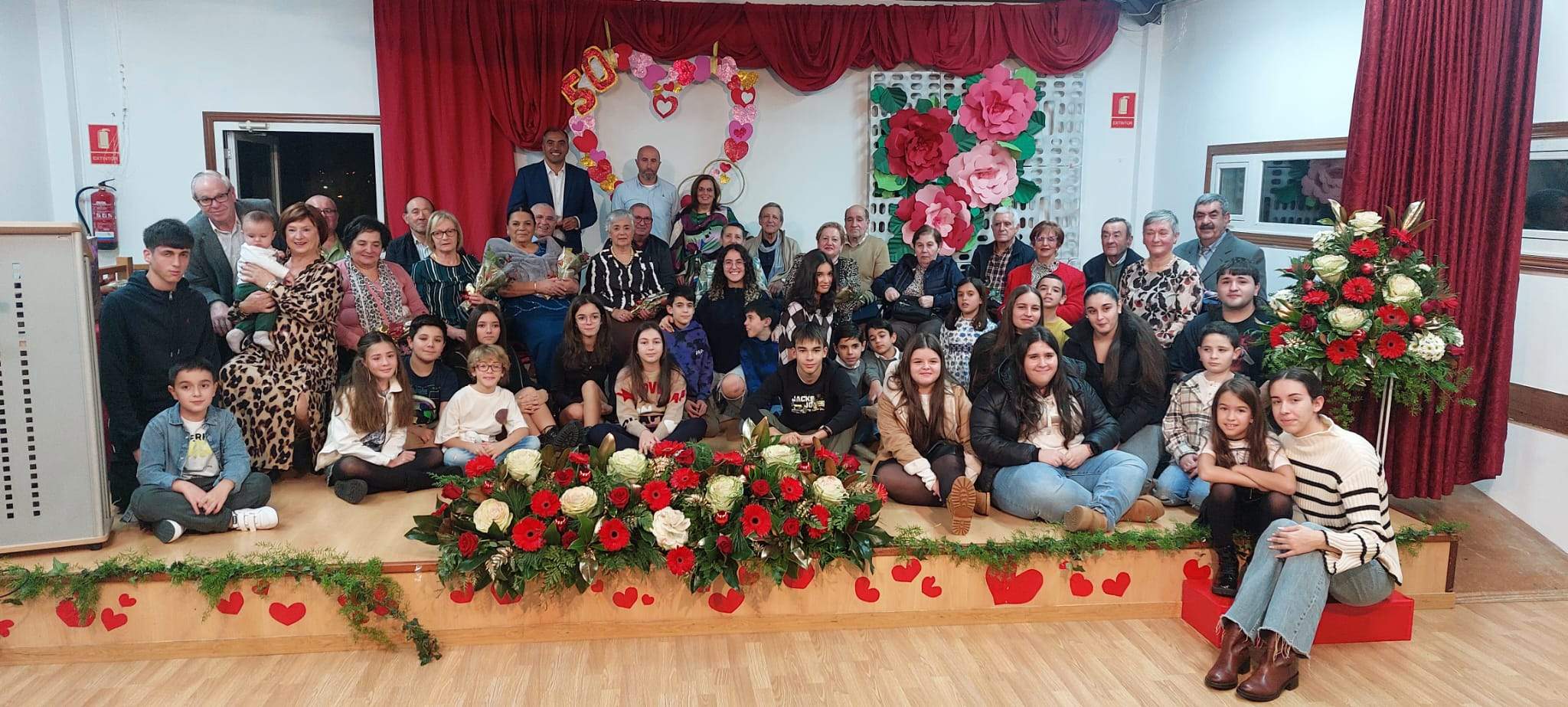 Homenaje en Poio por las bodas de oro de once matrimonios