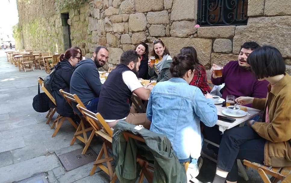 Participantes en una de las rutas de 'Cunca e nécora'